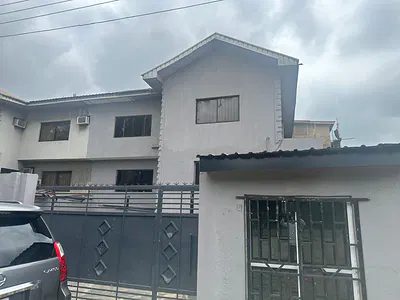 8 Bedroom Duplex with a Glass House and Store — CMD Road, GRA Phase 2, Magodo, Lagos