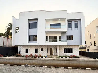 Contemporary 7 Bedroom Fully Detached Duplex with BQ — Asokoro District, Abuja