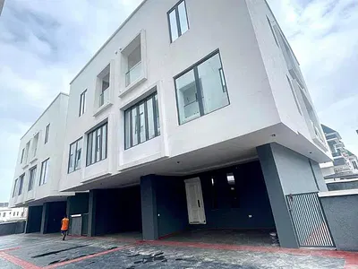 Luxury Brand New 8units of 5bedrooms Semi Detached Duplex with Pool — Orchid Road Lekki, Lekki, Lagos