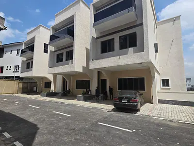 Newly Built 4bedroom Fully Detached Duplex with BQ — Guzape District, Abuja