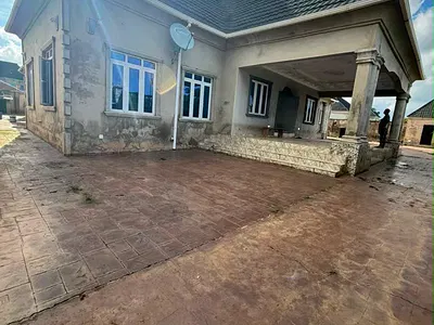 Spacious 5-Bedroom Bungalow on 1, 000SQM — Festac Elewuro, Akobo Extension, Ibadan, Ibadan, Oyo