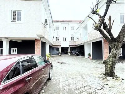 1 Bedroom Furnished Apartment — Lekki Right, Lekki Phase 1, Lekki, Lagos