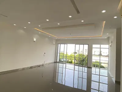 Exquisite 3 Bedroom Apartment with Swimming Pool and Elevator. — Ikoyi, Lagos