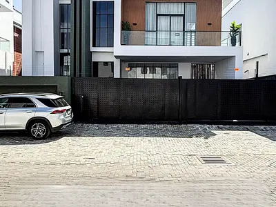Contemporary 5-Bedroom Fully Detached Duplex + Swimming Pool & BQ — Lekki, Lagos