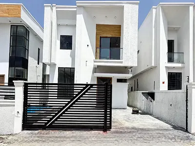 Luxury 4-Bedroom Detached Duplex with a BQ & Pool — Lekki, Lagos