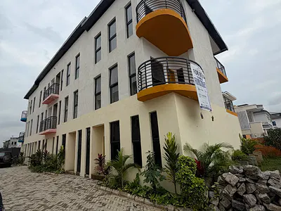 3 Bedroom Semi-Furnished Terrace Duplex — Jahi, Abuja