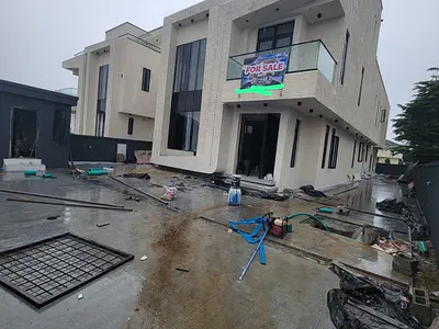 Luxury 5 Bedroom Fully Detached Duplex with Swimming Pool and Cinema — Ajah, Lagos