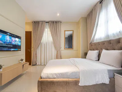 2 Bedroom Furnished Flat — Off Freedom Way, Lekki Phase 1, Lekki, Lagos