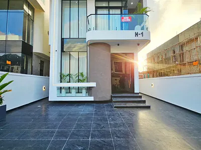 Brand New Contemporary 5 Bedroom Detached Home — Orchid Road, Lekki Phase 2, Lekki, Lagos