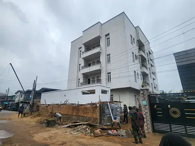 3 Bedroom Apartment + BQ — Maryland, Lagos