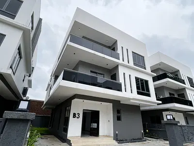 Exquisite 6-Bedroom Duplex with BQ, Study Room, Swimming Pool and Gym — Off Bourdillon, Old Ikoyi, Ikoyi, Lagos