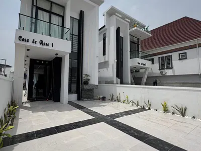 Stunning 5 Bedroom Duplex with a BQ and a Pool — Lekki, Lagos