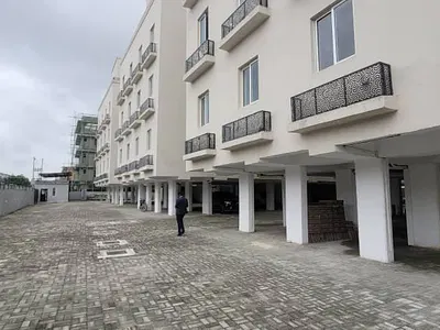 Luxury 1 Bedroom with Swimming Pool, Gym, 24HRS Power — Lekki, Lagos