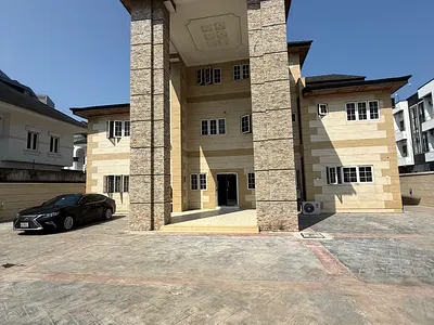 For Lease - 16-Rooms Detached House, Oniru-Lekki, Lagos — Victoria Island (VI), Lagos