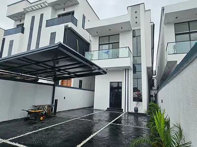 Charming 5 Bedroom Detached Duplex with BQ — Ajah, Lagos