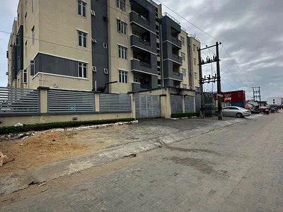 3 Bedroom Apartment with Elevator &gym (Fourth Floor) — Ikate, Lekki, Lagos, Nigeria, Ikate, Lekki, Lagos