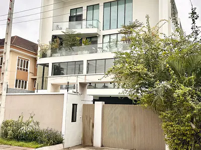 Luxury 4 Bedroom Terrace Duplex with BQ and Swimming Pool — Ikoyi, Lagos
