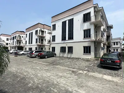 4 Bedroom Apartment — Lekki Conservation Center, Lekki Phase 1, Lekki, Lagos