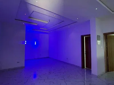 Excellent and Newly Built 2 Bedroom Apartment, Serviced 20HRS Power — Lekki, Lagos