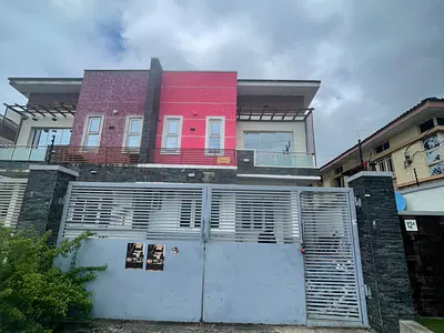4 Bedroom Semi Detached — Lekki, Lagos
