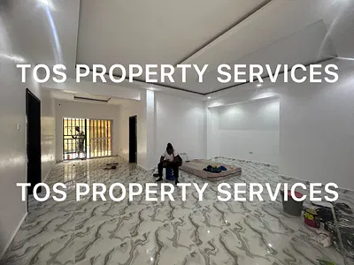 3 Bedroom Ensuite Flat in an Estate — In an Estate Off Herbert Macaulay Way, Yaba, Yaba, Lagos