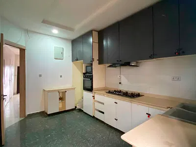 Luxury and Fully Serviced Single Bedroom Apartment Upstairs — Lekki, Lagos