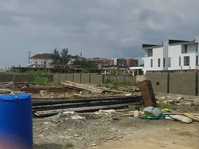 Land Measuring 2100SQM — Ikoyi, Lagos