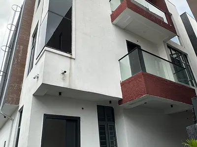 5 Bedroom Fully Detached — Lekki Phase 1, Lekki, Lagos