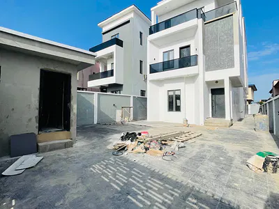 Exclusively Designed 6 Bedroom Fully Detached Duplex with Pool — Magodo, Lagos