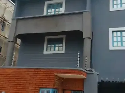Massive 6 Bedroom Duplex with 3 Rooms BQ — Ikeja, Lagos