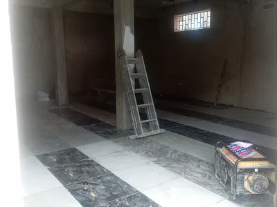 Well Located 3 Bedroom Size Warehouse — Mushin, Lagos