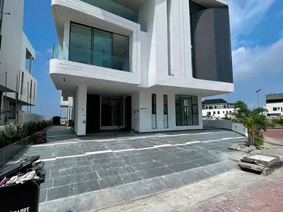 Contemporary 6 Bedroom Fully Detached Duplex — Osapa London, Osapa, Lekki, Lagos
