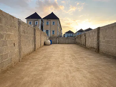 A Vacant Half Plot of Land — Oloruntoyin, Bariga, Shomolu, Lagos