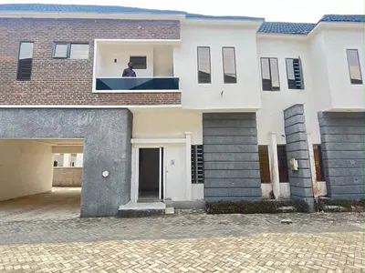 4 Bedroom Terraced Duplex — Lommond Garden Estate, Orchid Road, Lekki Phase 2, Lekki, Lagos