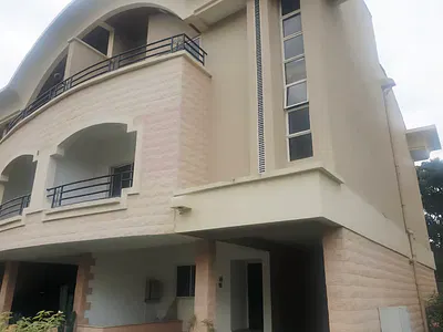 A Serviced 4 Bedroom Terrace Duplex with a Room BQ — Ikoyi, Lagos