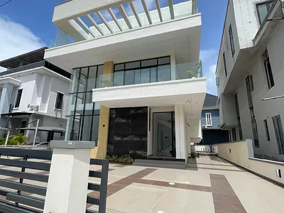 Exquisite 5 Bedroom Fully Detached Duplex with Swimming Pool & BQ — Lekki, Lagos