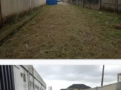 A 5 Bay Warehouse Sitting on 1.1 Hectares of Land — Lagos -Abeokuta Express Way, Kola Area, Ifako-Ijaiye, Lagos
