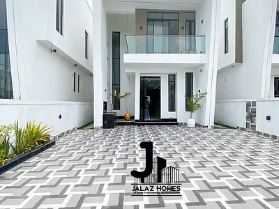 Contemporary 5 Bedroom Fully Detached Duplex — Ajah, Lagos