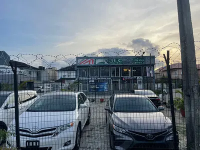 Prime Land with Temporary Structure — Along Freedom Way, Lekki Phase 1, Lekki, Lagos