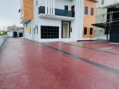 New Automated Luxury 4 Bedroom Fully Detached House + BQ/ Pool / Gym — Ajah, Lagos