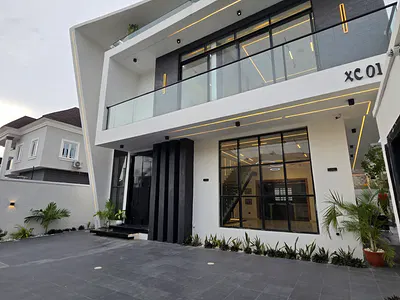 5 Bedroom Luxuriously Built Fully Detached Duplex with Swimming Pool — Ajah, Lagos