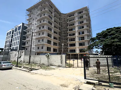 Luxury 2 Bedroom Apartment with Pool, Elevator — Lekki, Lagos