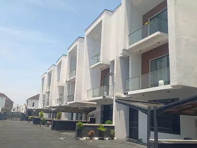 Luxury 4 Bedroom Terraced Duplex with Excellent Facilities — Orchid, Lekki, Lagos