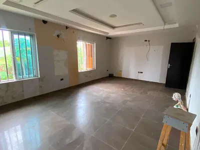Modern Commercial Office Space with Private Toilet — Almuel Mall, Taska, Akala Express, Ibadan, Ibadan, Oyo