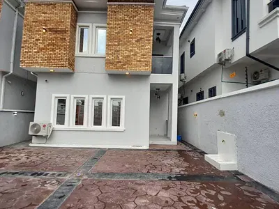 Luxury / Fully Furnished 5-Bedroom Detached Duplex with Penthouse & BQ — Lekki, Lagos