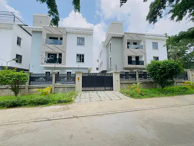 Elegantly Built 5 Bedroom Detached Duplex, BQ, Elevator, CCTV, Rooftop — Jabi, Abuja