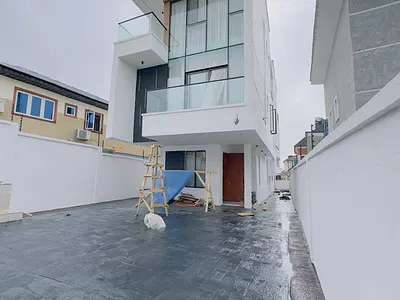 Contemporary 5 Bedroom Fully Detached Duplex with Study, Pool, BQ — GRA Phase 1, Magodo, Lagos
