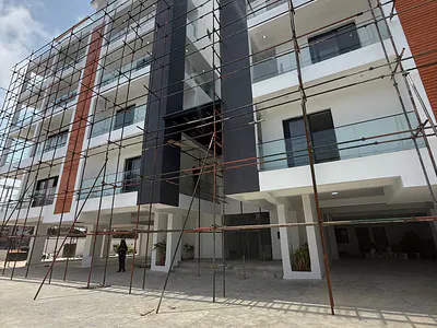 Luxury 4 Bedroom Maisonette with 2 Boys Quarters — Ikoyi, Lagos