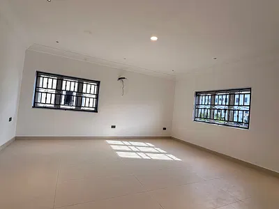 Lovely 5 Bedroom Duplex with Excellent Finishing — Lagos Home, Ajah, Lagos