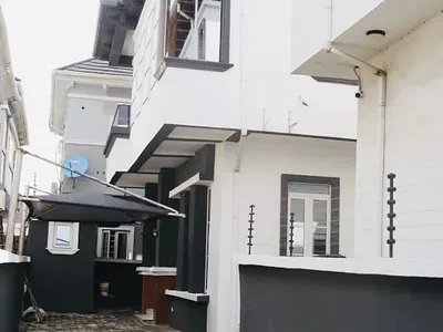 Well Built 5-Bedroom Detached Duplex with BQ — Lekki, Lagos